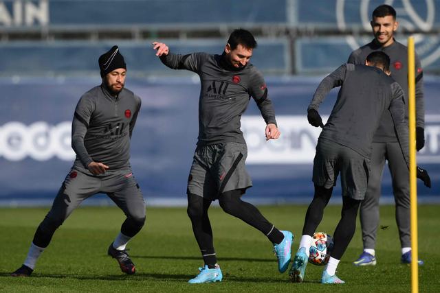 关键先生！李凯尔18分5板4断率领中国男篮险胜